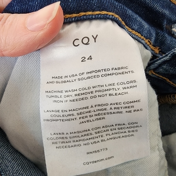 CQY Medium Wash Skinny Straight Jeans 24 - Picture 5 of 6